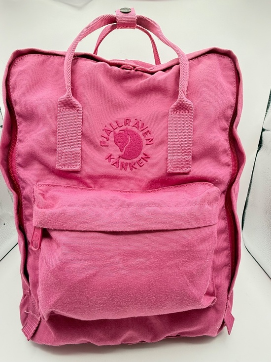 Fjallraven Re-Kanken 16L Backpack in Pink Rose Special Edition 23548 EUC main image 11